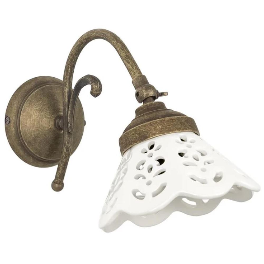 klasszikus videki kis fali lampa porcelan lyukacsos lampabura vintage spotlampa mediterran paraszthaz balaton lampak lameridiana vilagitas.jpg